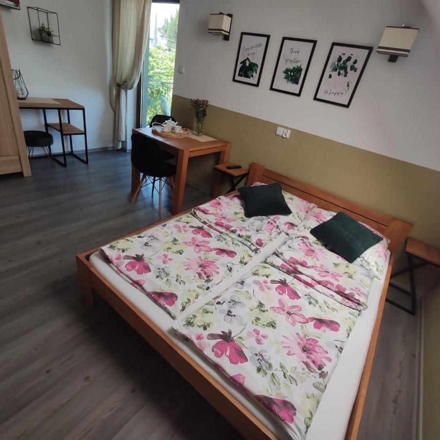 Pokoje Arkasasino Z Sauna Ogrodowa מראה חיצוני תמונה